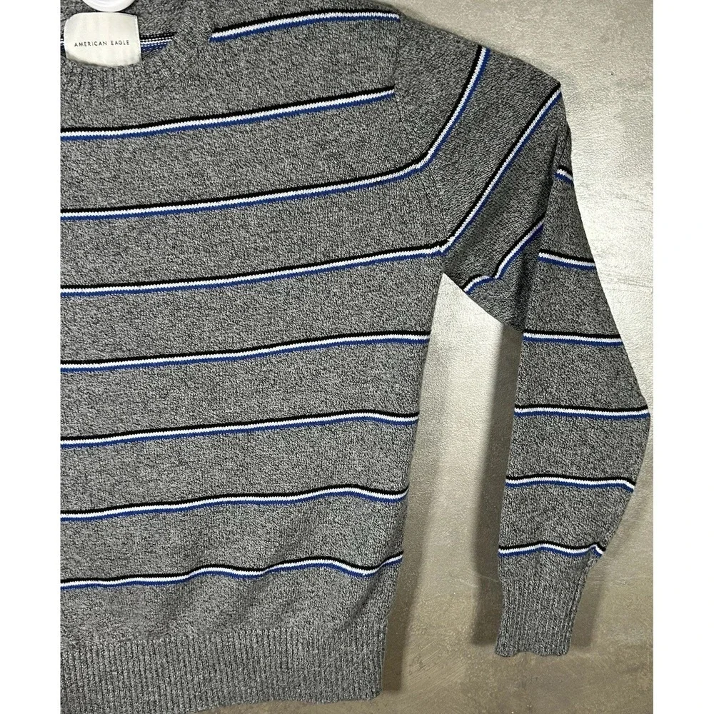 American Eagle Outfitters Sweater Men's Pullover Crew Neck‎ Gray Blue Stripes